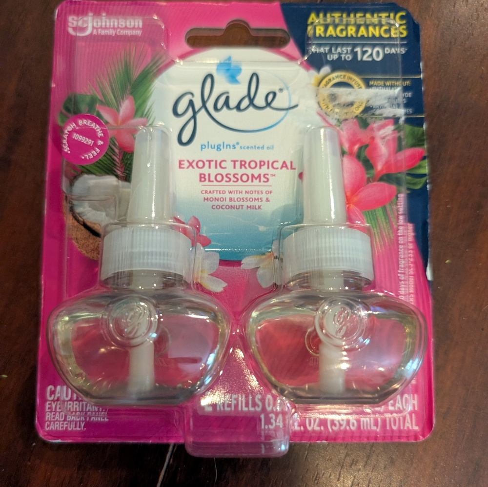 Glade Exotic Tropical Blossoms Scented Oil Refills - Pink